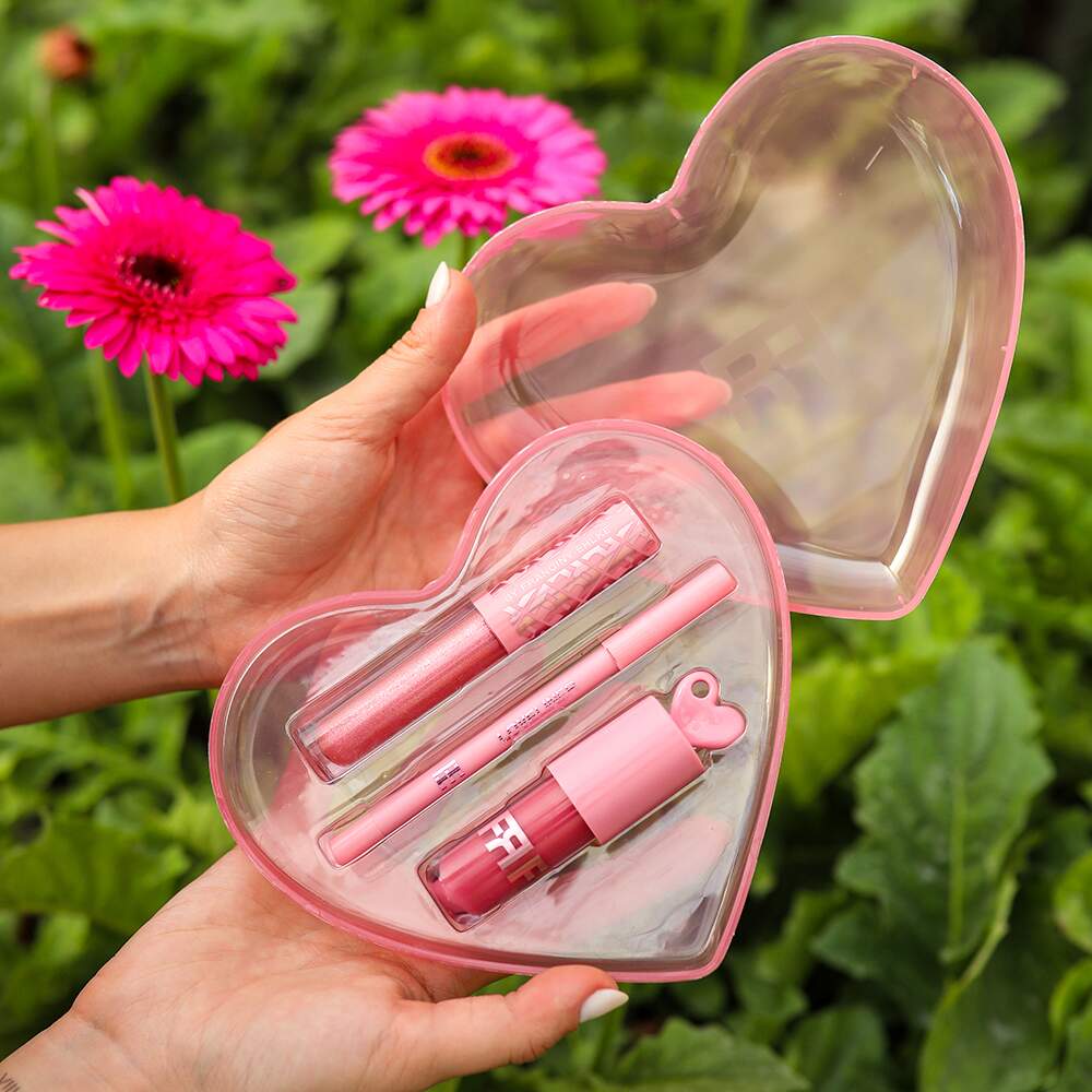 LOVE KIT GLOSS LABIAL E LÁPIS LABIAL FRAN BY FRANCINY EHLKE